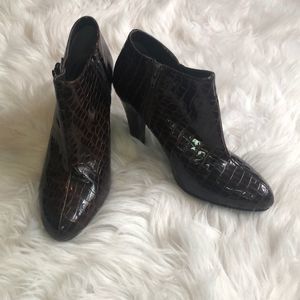 Spiegel Ankle Booties
